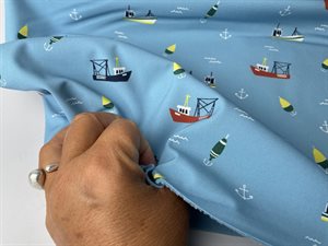 Softshell - havblå med fine skibe